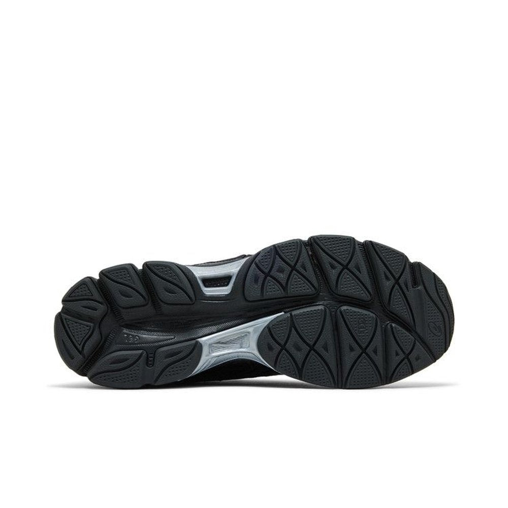 ASICS Gel-NYC Black – zadní pohled | Purekickz