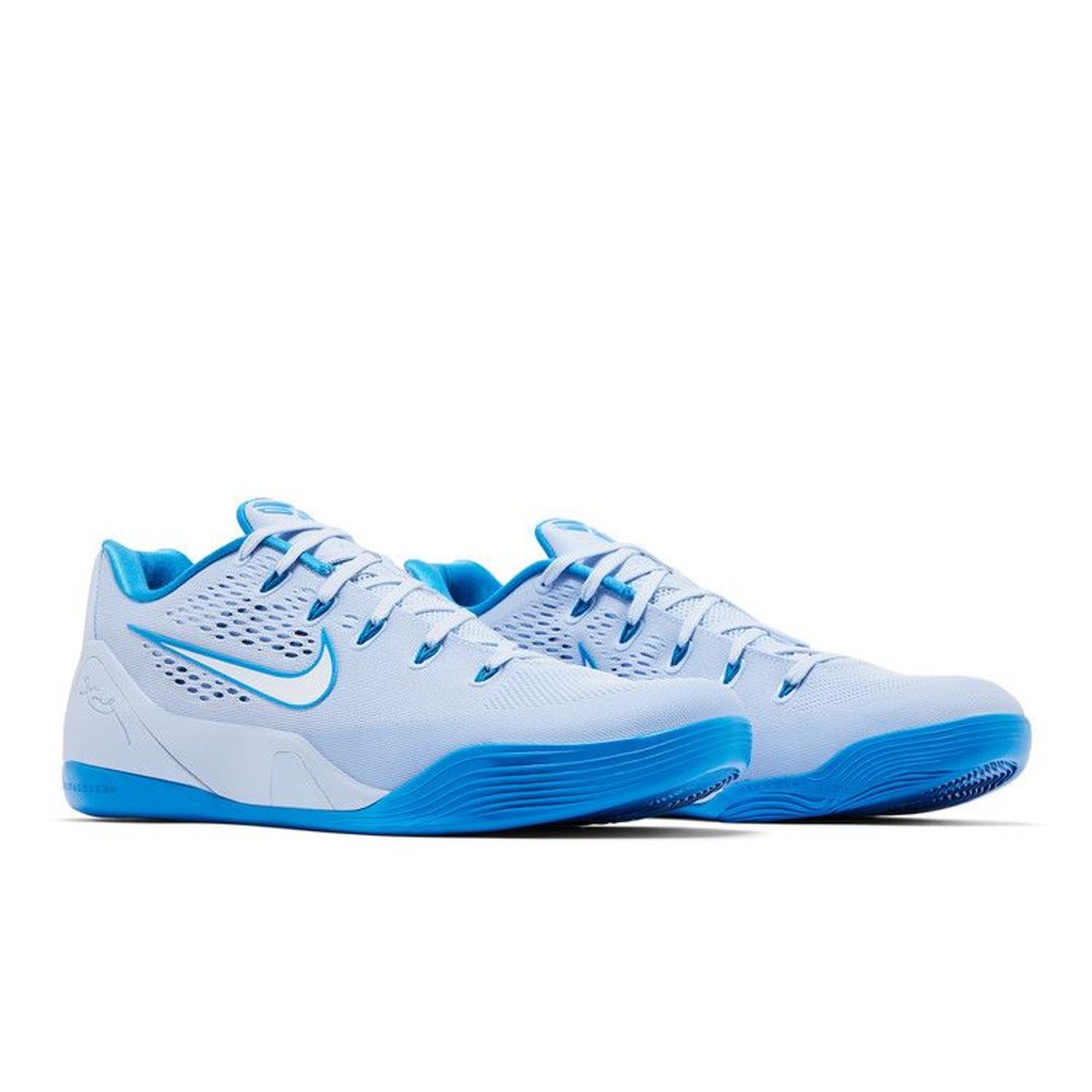 Nike Kobe 9 EM Low Protro TB Hydrogen Blue – lifestyle foto | Purekickz