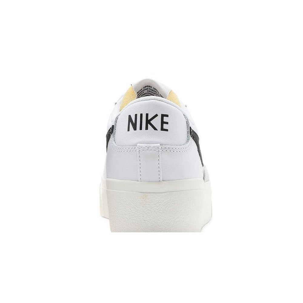 Nike Blazer Low Platform White Black (W) – detail materiálu | Purekickz