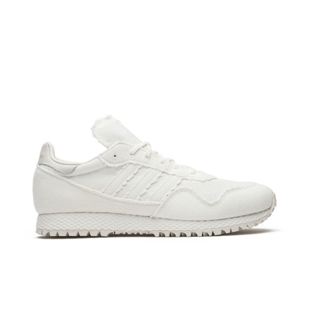 adidas New York Daniel Arsham – boční pohled | Purekickz
