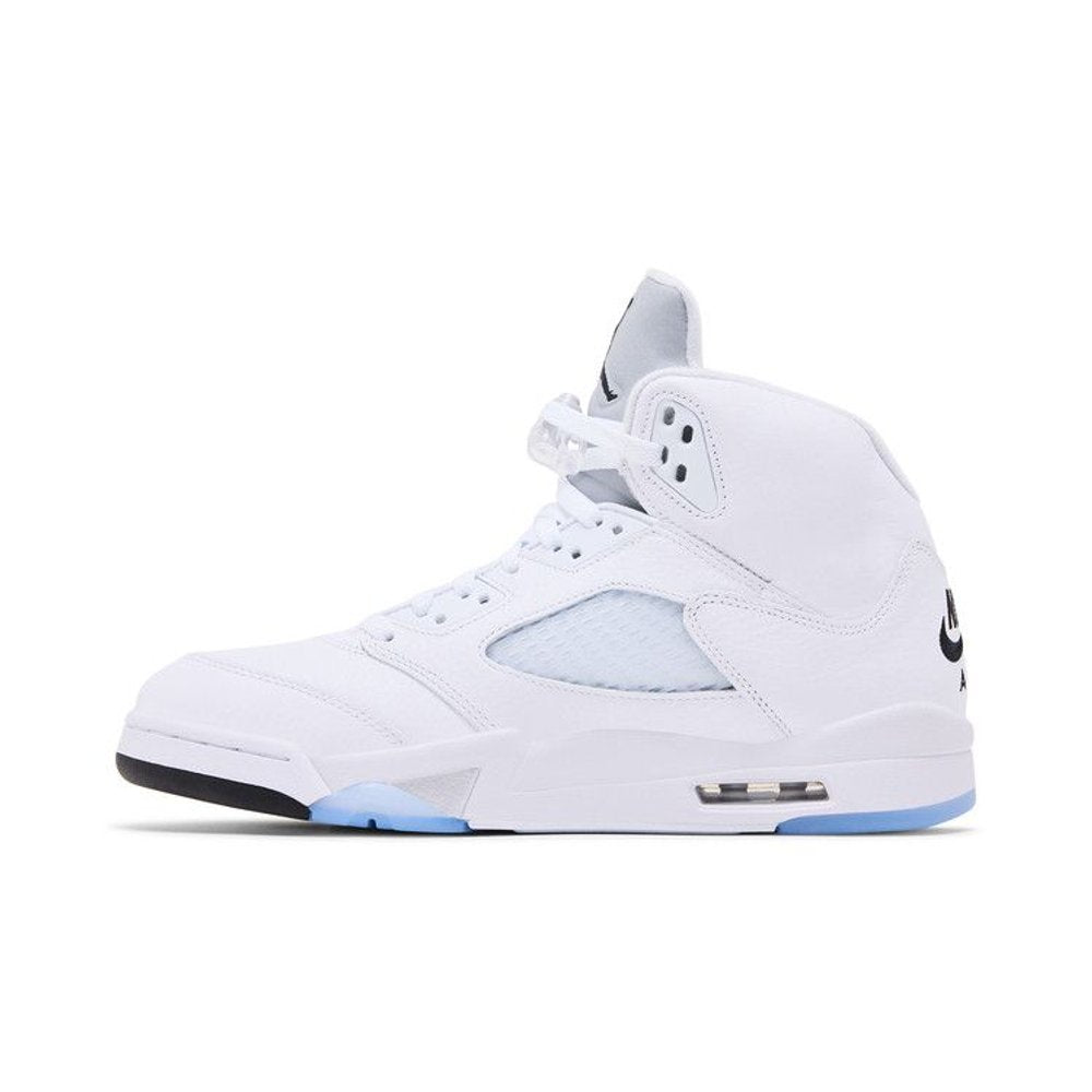 Jordan 5 Retro White Metallic (2026) – hlavní pohled | Purekickz