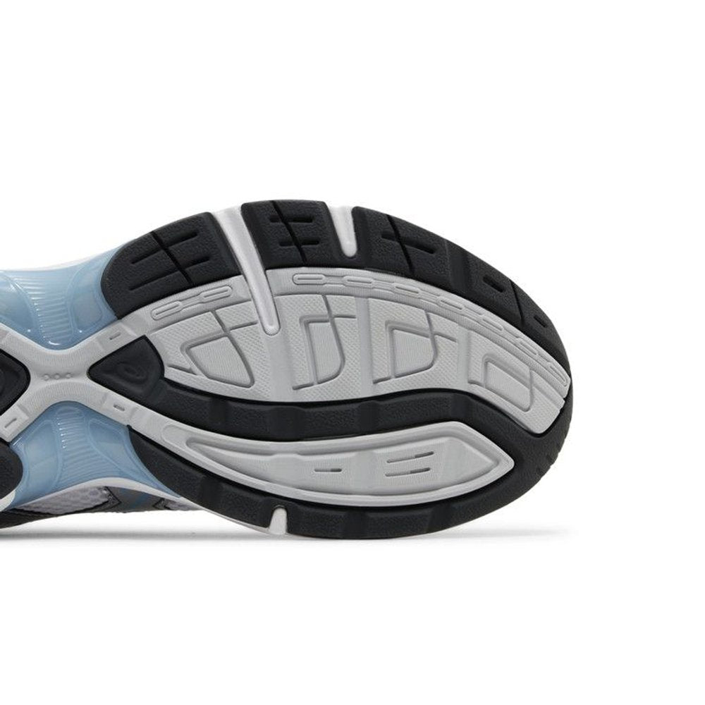 ASICS Gel-1130 White Shark Skin – pohled shora | Purekickz