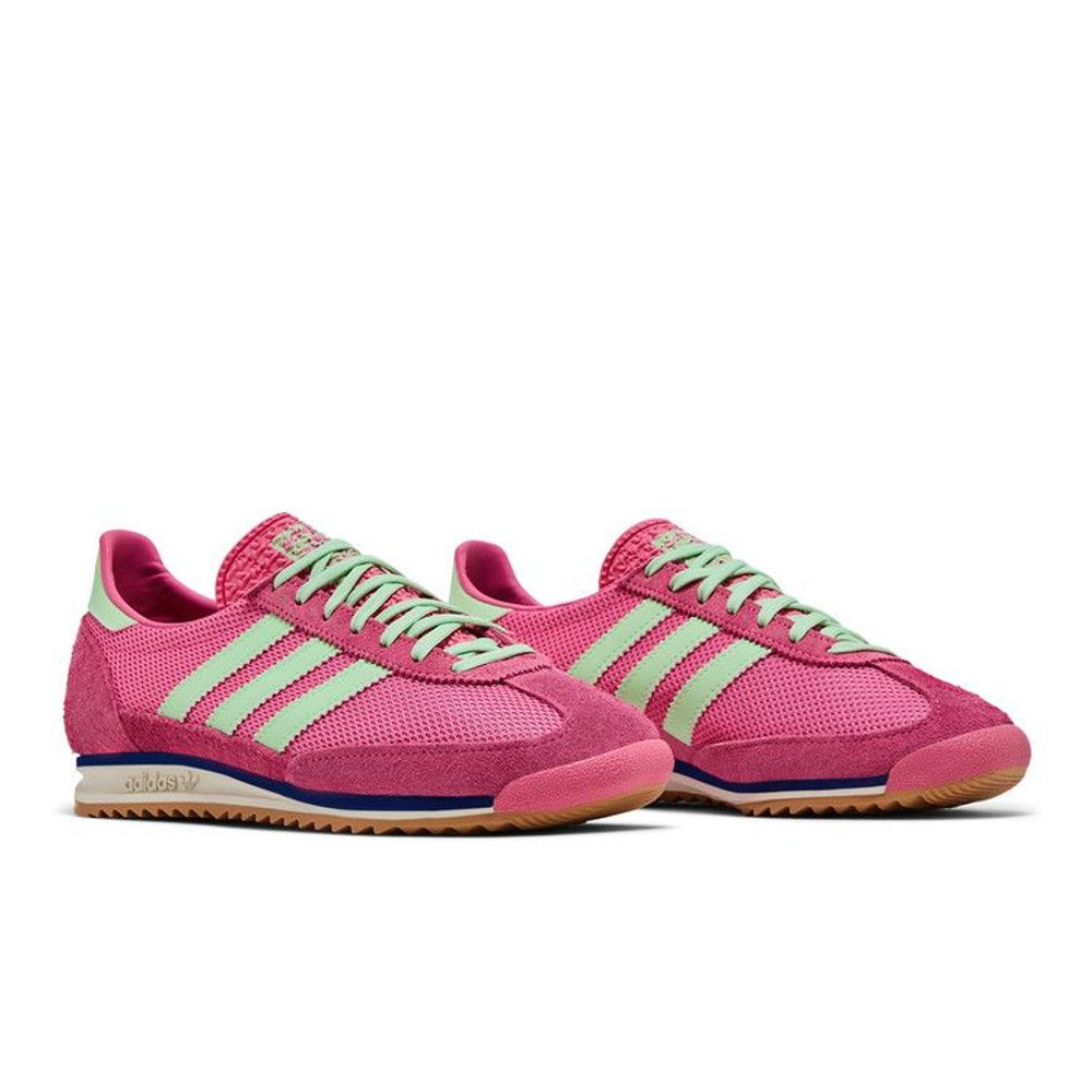 adidas SL72 Pink Fusion Green Spark (W) – lifestyle foto | Purekickz