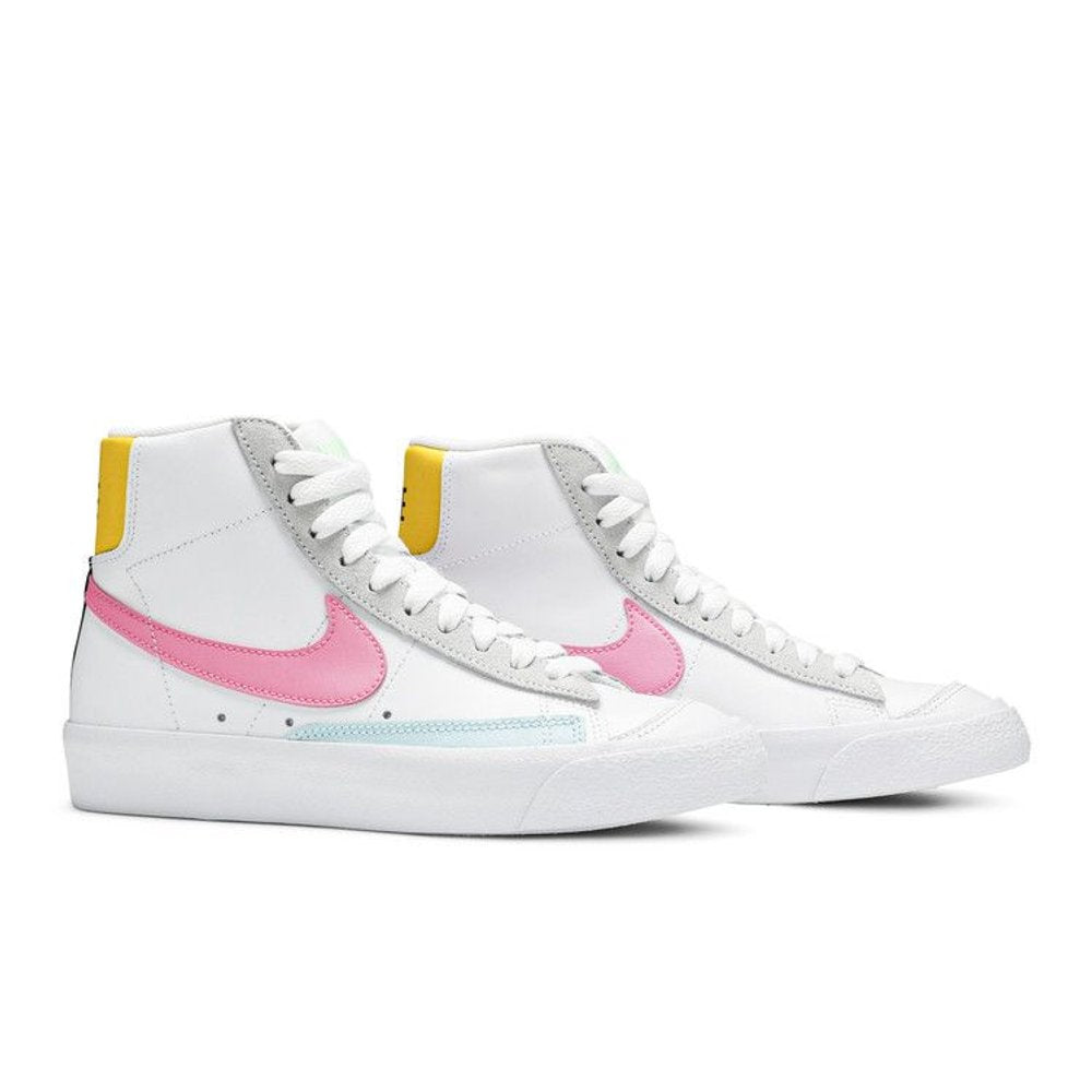 Nike Blazer Mid 77 Vintage Pastel (W) – lifestyle foto | Purekickz