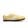 Nike Moon Shoe Soft Yellow (W) – hlavní pohled | Purekickz