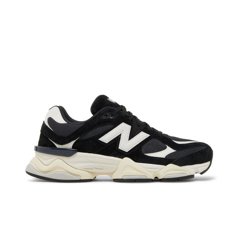 New Balance 9060 Black White – boční pohled | Purekickz