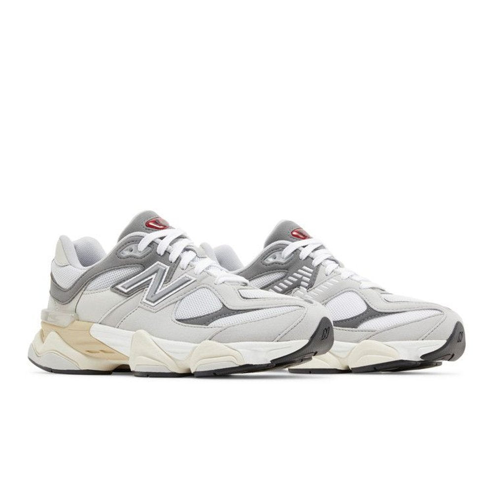 New Balance 9060 Rain Cloud (GS) – lifestyle foto | Purekickz