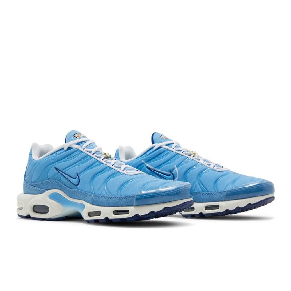 Nike Air Max Plus First Use University Blue – lifestyle foto | Purekickz