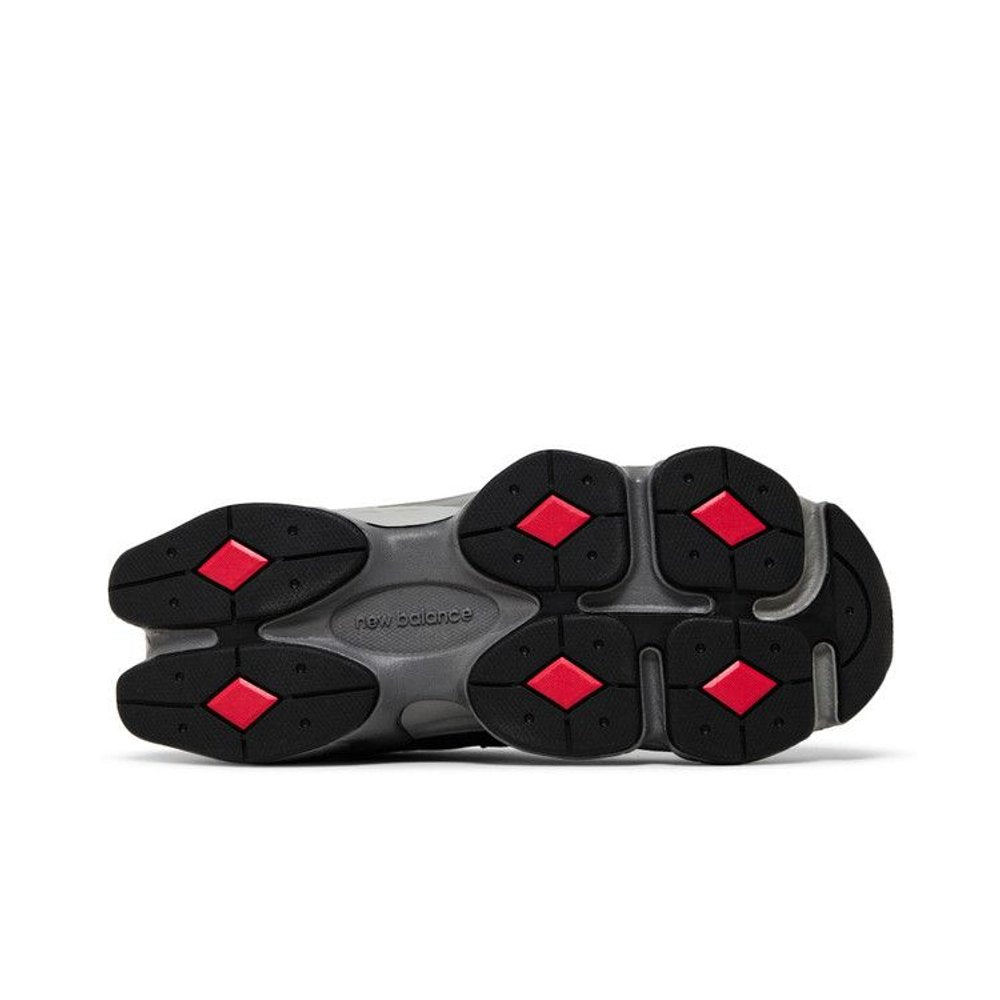 New Balance 9060 Black Grey (GS) – zadní pohled | Purekickz