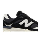 New Balance 9060 Black White – detail | Purekickz
