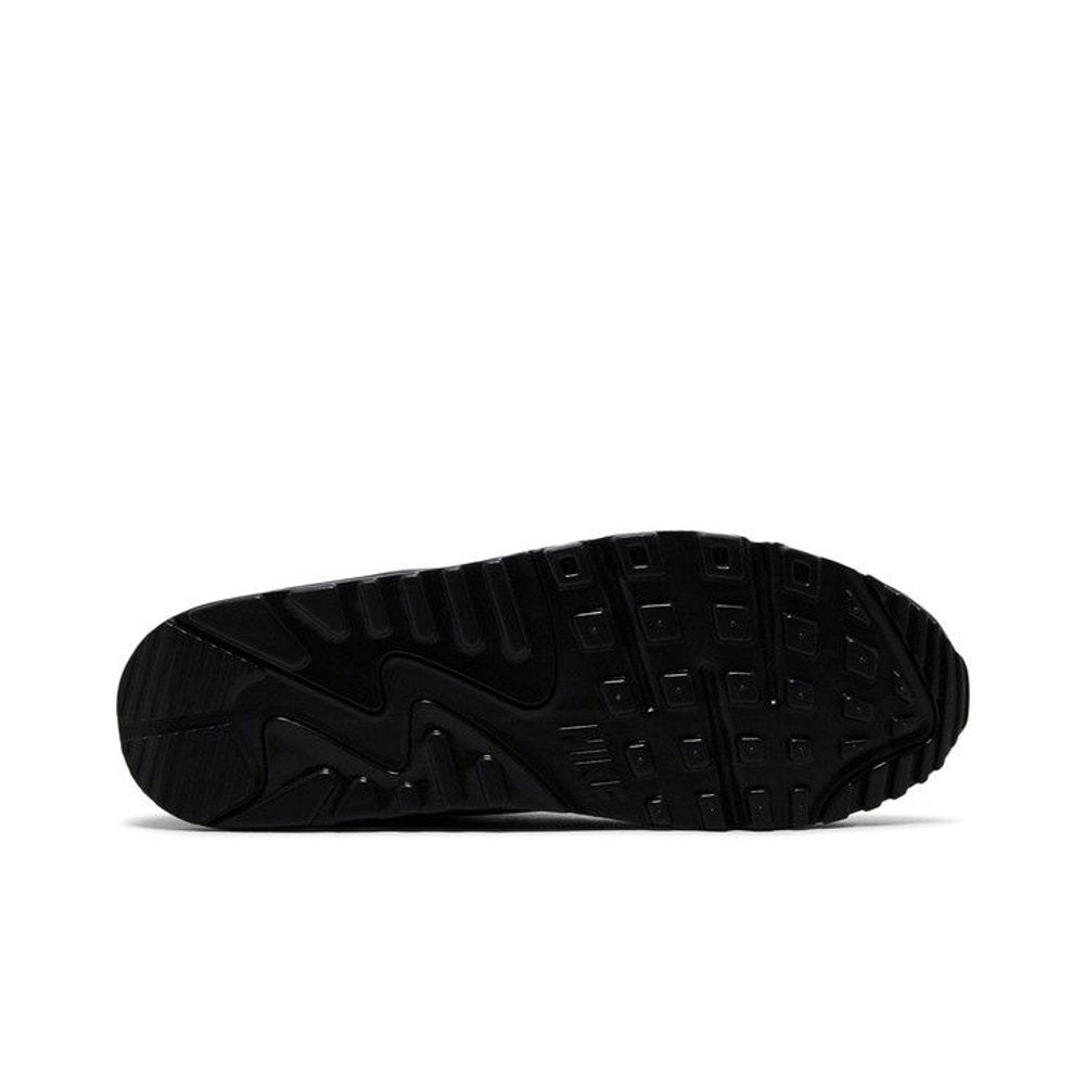 Nike Air Max 90 Drift Triple Black – zadní pohled | Purekickz
