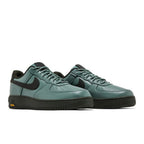 Nike Air Force 1 Low Gore-Tex Vibram Clay Green – lifestyle foto | Purekickz