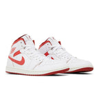 Jordan 1 Mid SE Dune Red – lifestyle foto | Purekickz