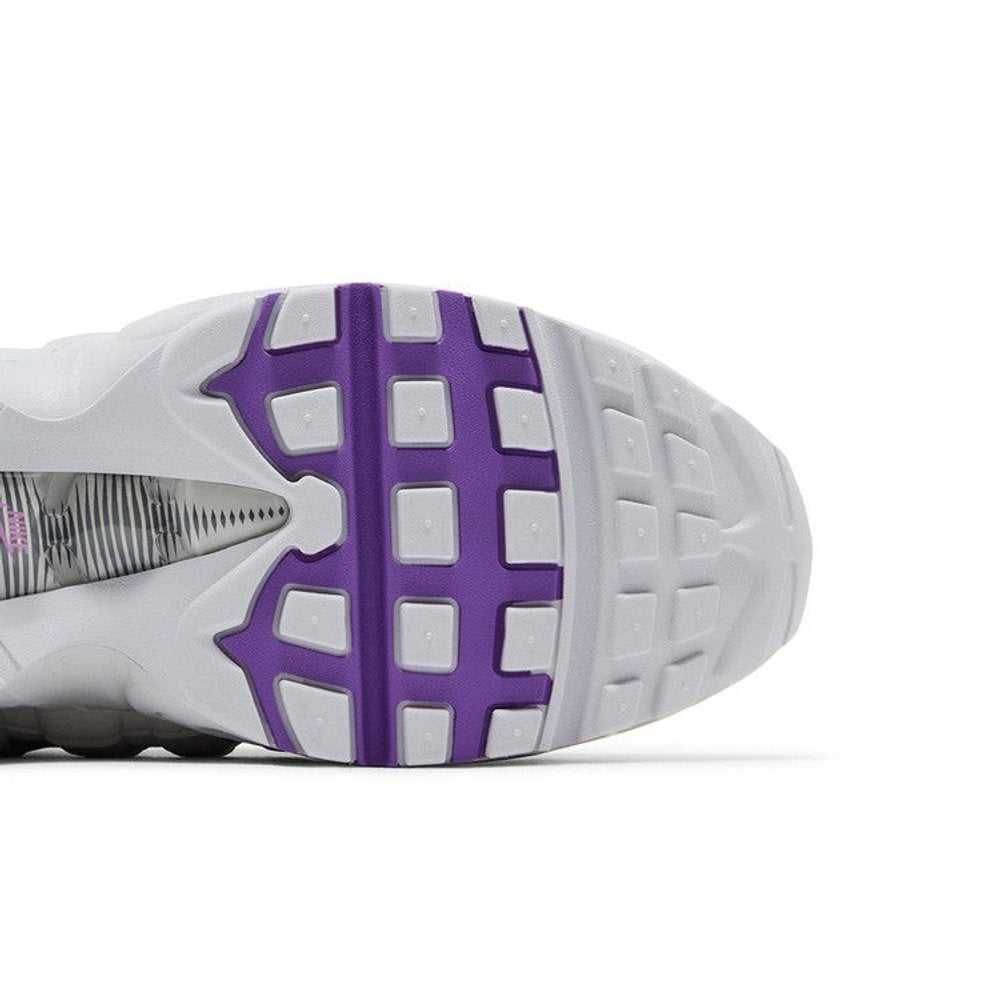 Nike Air Max 95 OG Big Bubble Photon Dust Bright Violet – pohled shora | Purekickz
