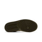 Jordan 1 Low Medium Olive (W) – zadní pohled | Purekickz