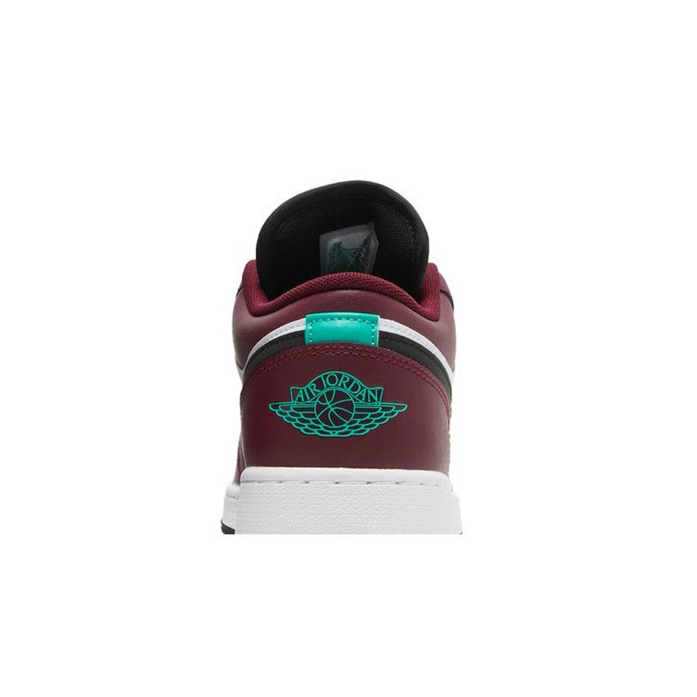 Jordan 1 Low SE Dark Beetroot Roma Green (GS) – detail materiálu | Purekickz