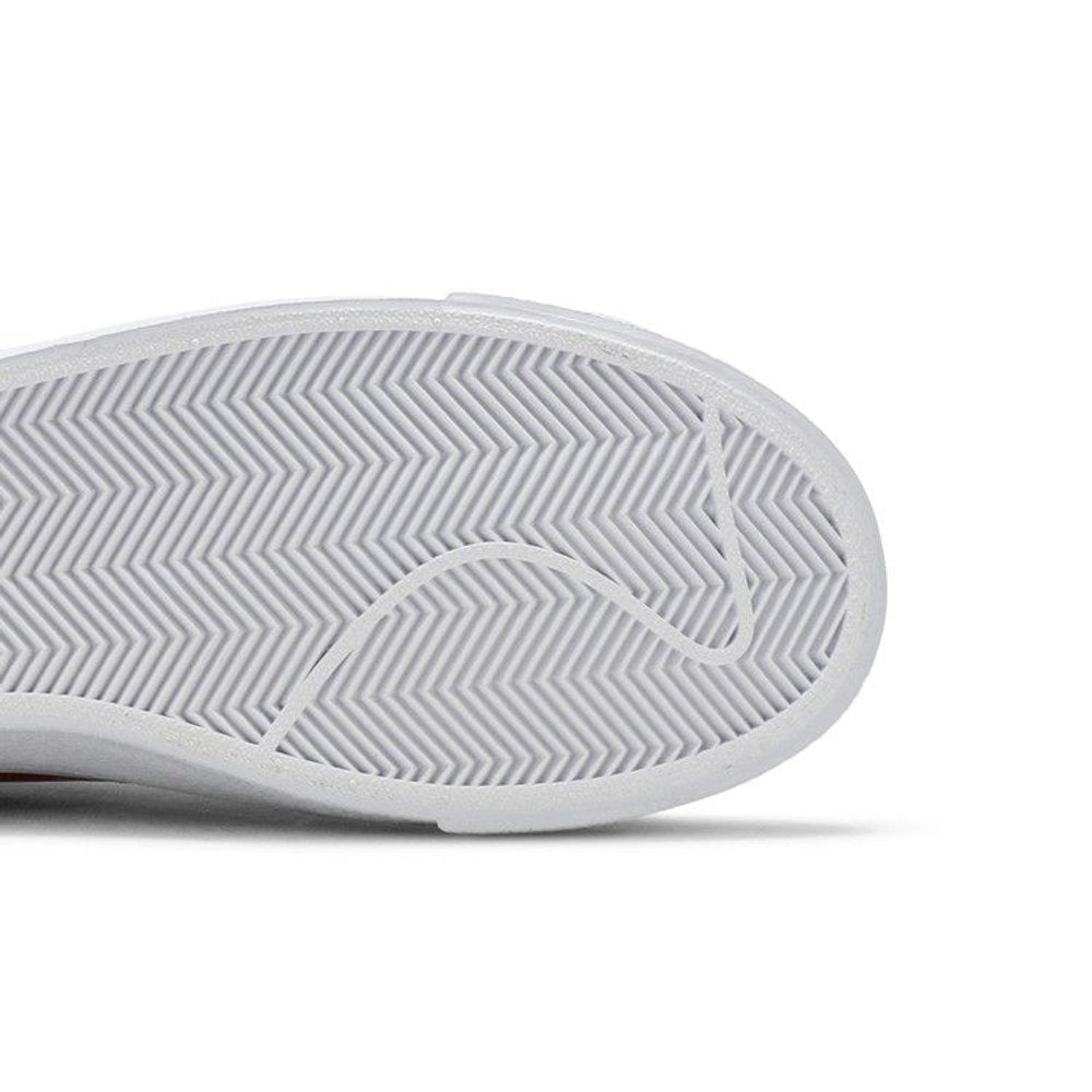 Nike Blazer Mid 77 Sketch White Red – pohled shora | Purekickz
