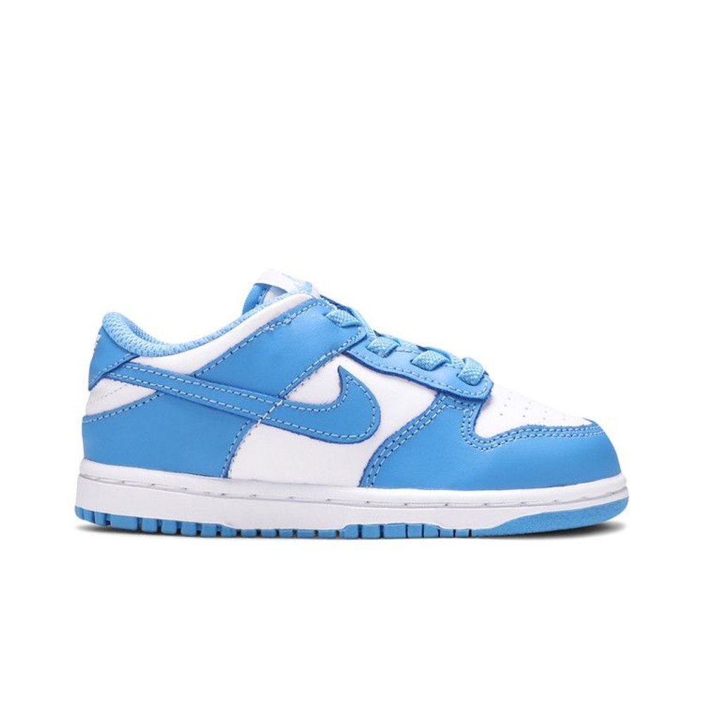 Nike Dunk Low UNC (2021) (TD) – boční pohled | Purekickz