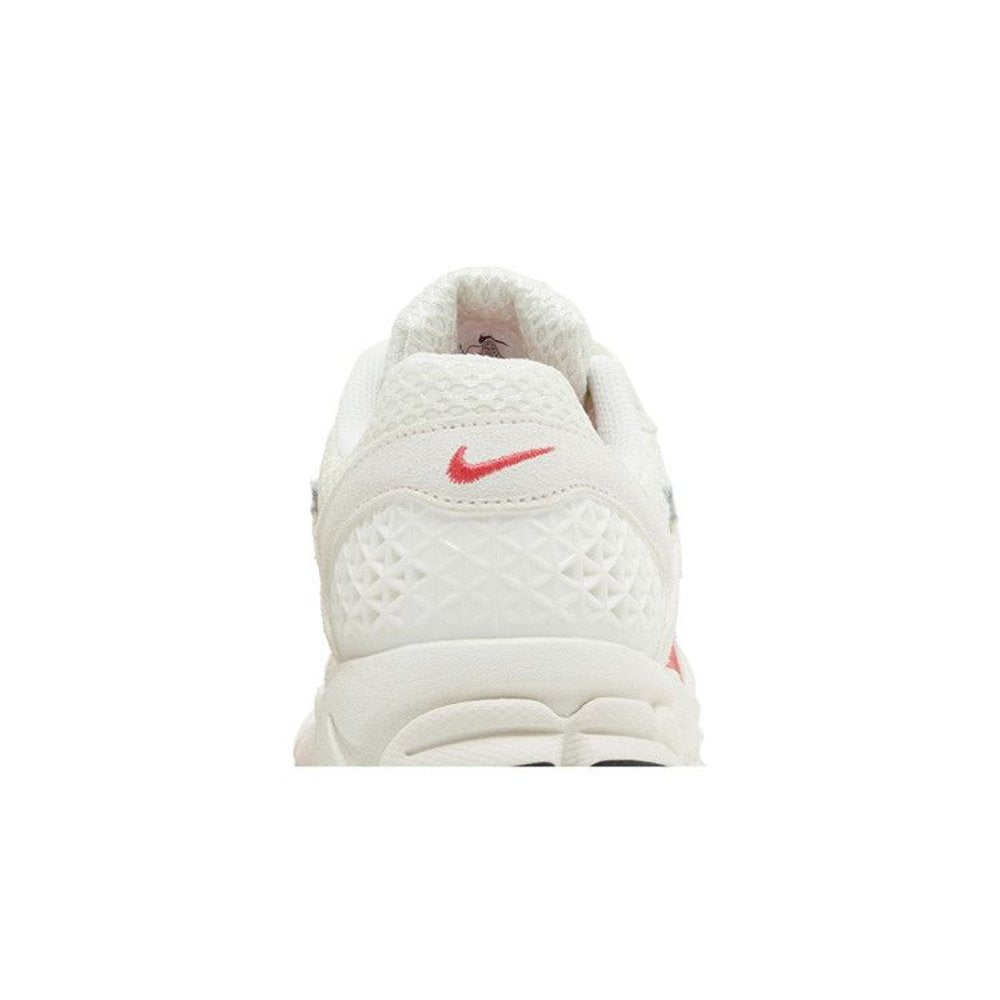 Nike Zoom Vomero 5 Siren Red (W) – detail materiálu | Purekickz