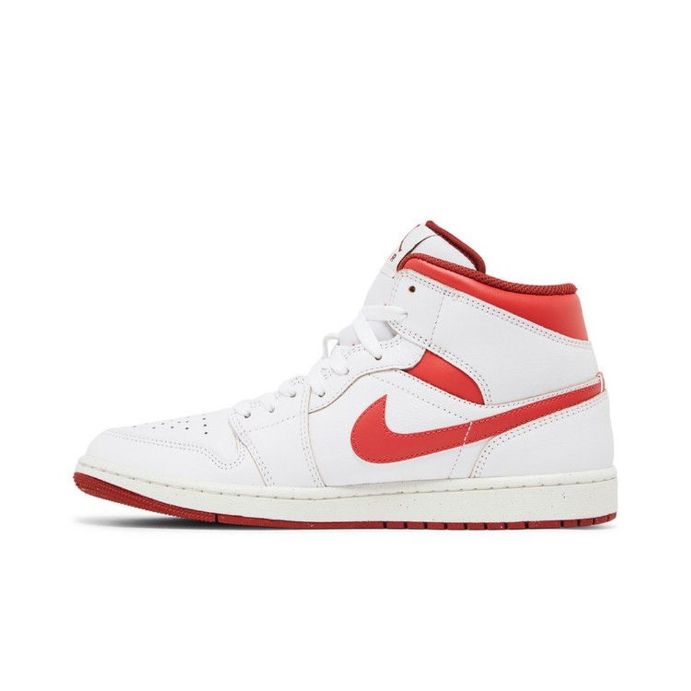 Jordan 1 Mid SE Dune Red – hlavní pohled | Purekickz
