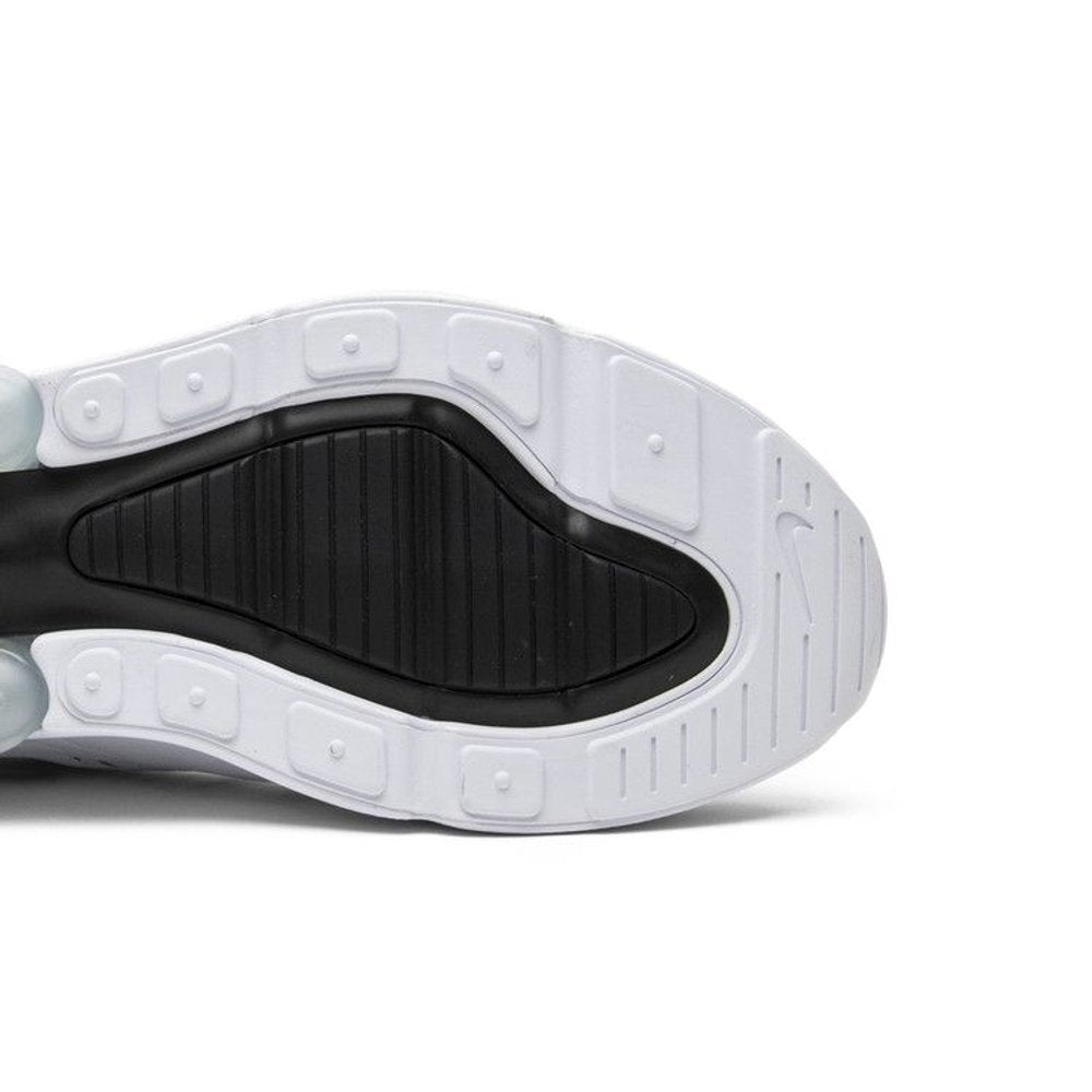 Nike Air Max 270 White Black – pohled shora | Purekickz
