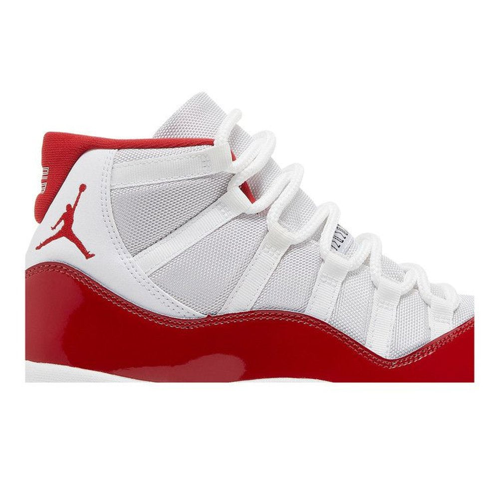 Jordan 11 Retro Cherry (2022) – detail | Purekickz