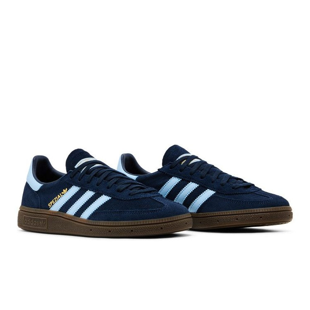 adidas Handball Spezial Collegiate Navy Clear Sky Gum (GS) – lifestyle foto | Purekickz
