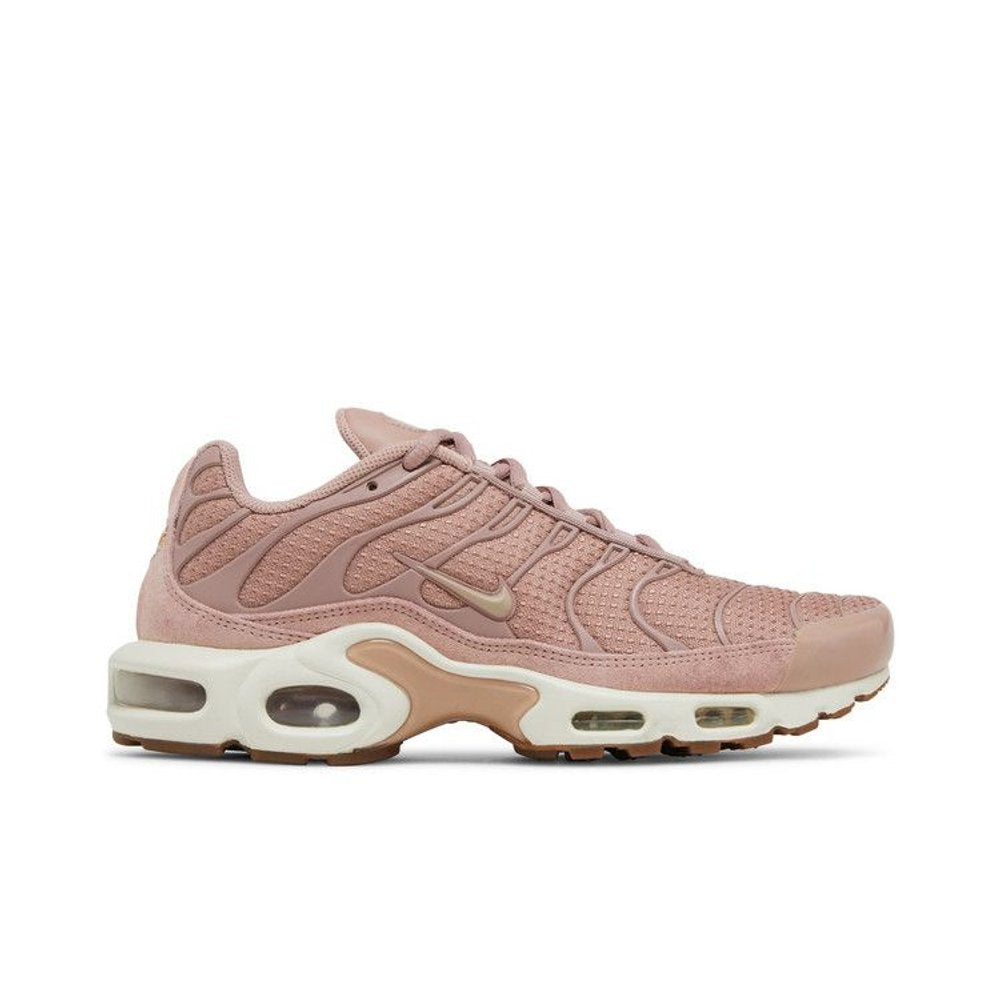 Nike Air Max Plus Particle Pink (W) – boční pohled | Purekickz