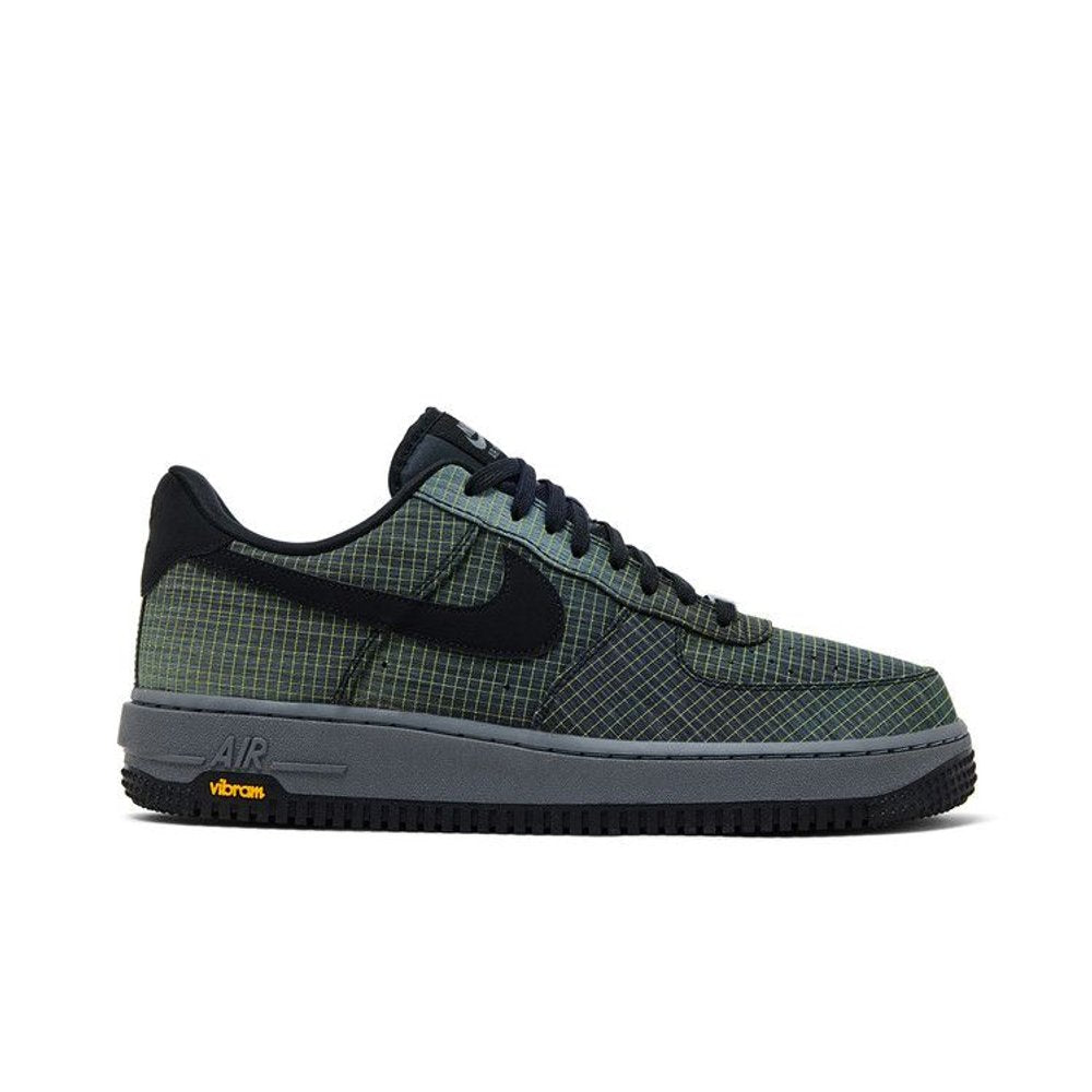 Nike Air Force 1 Low LX Vibram Pencil Point Black – boční pohled | Purekickz