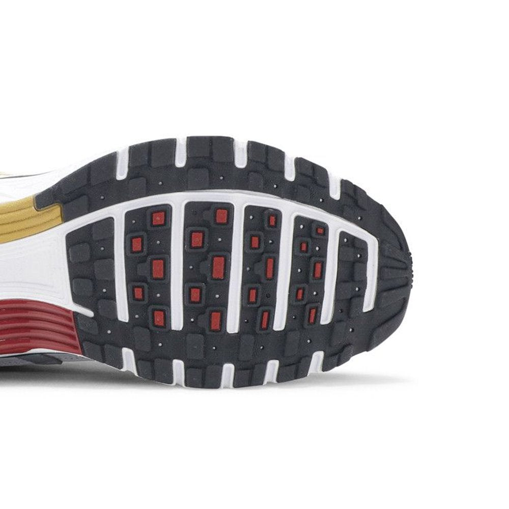 Nike P-6000 White Gold Red (W) – pohled shora | Purekickz