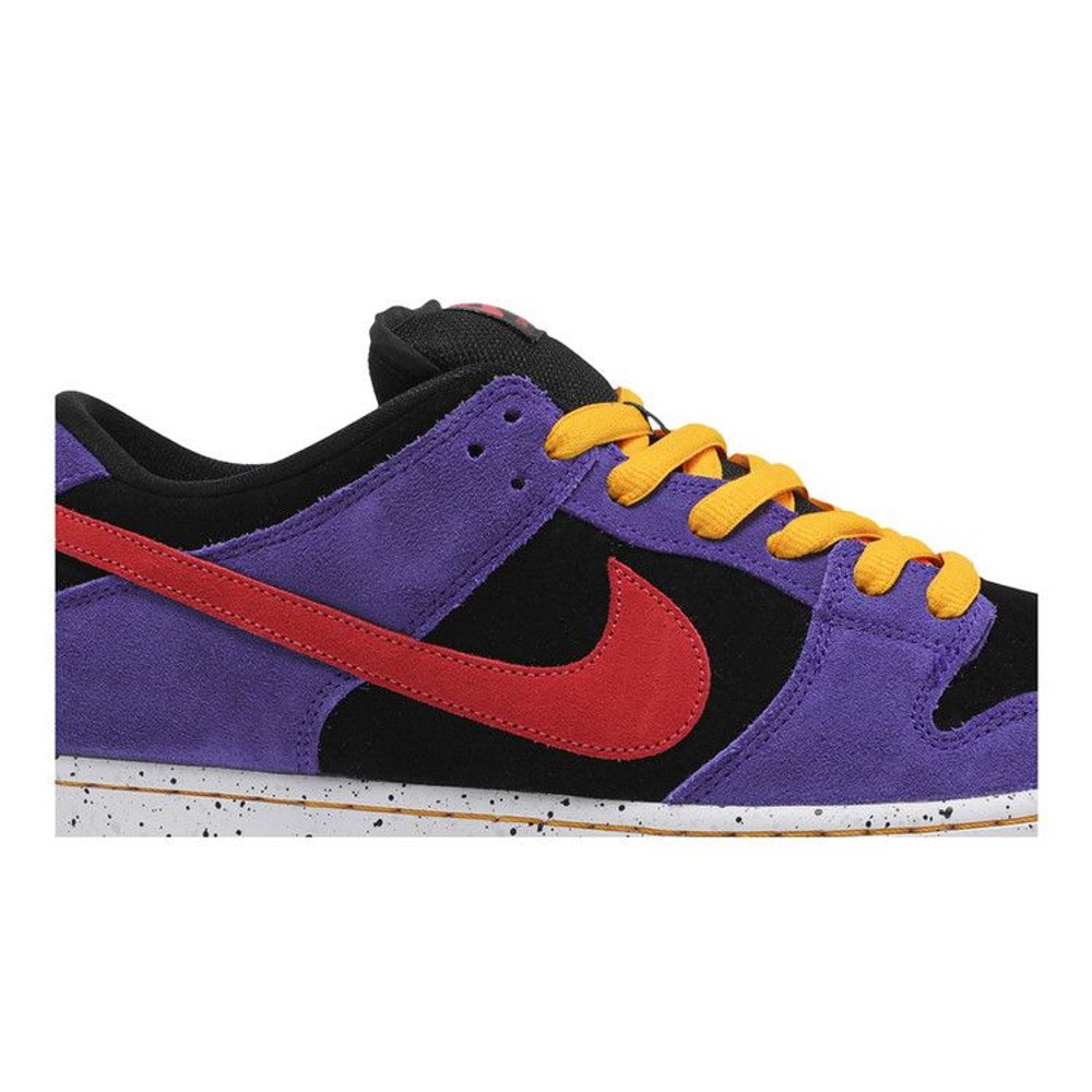 Nike SB Dunk Low ACG Terra