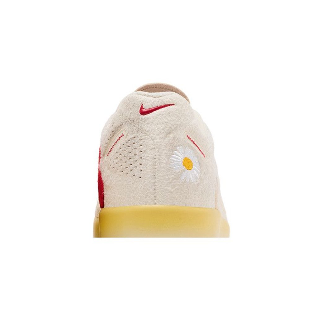 Nike Cryoshot CTR360 Maestri II G-Dragon Peaceminusone Natural University Red – detail materiálu | Purekickz