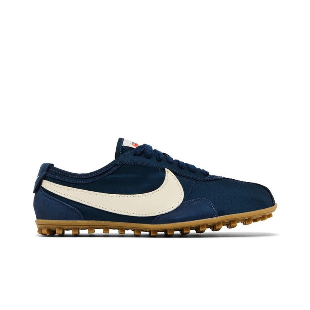Nike Moon Shoe Midnight Navy Gum (W) – boční pohled | Purekickz