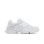 New Balance 9060 Triple White – boční pohled | Purekickz
