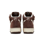 Nike Air Force 1 Mid QS Chocolate – podrážka | Purekickz