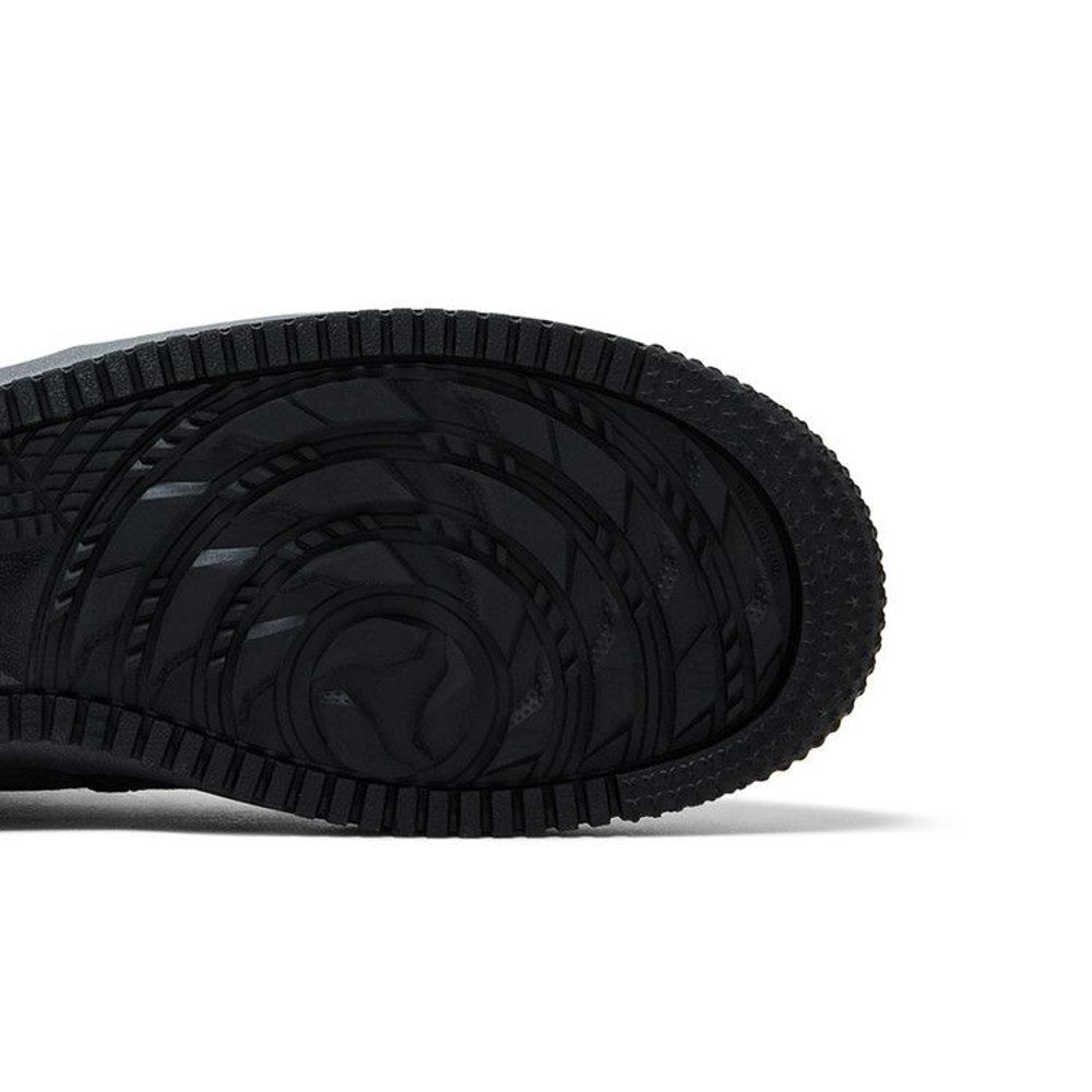 Nike Air Force 1 Low LX Vibram Pencil Point Black – pohled shora | Purekickz