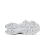 New Balance 9060 Triple White – zadní pohled | Purekickz