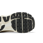Nike Zoom Vomero 5 Metallic Gold (W) – pohled shora | Purekickz