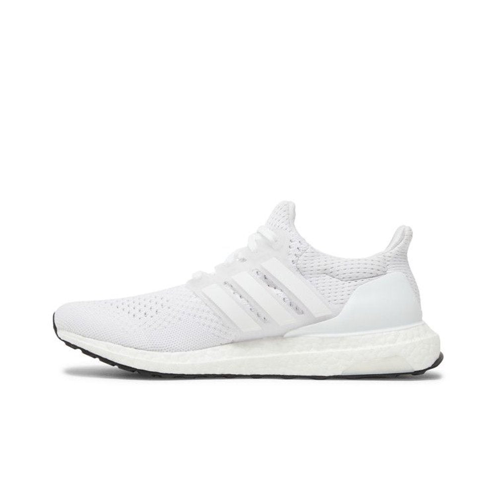 adidas Ultra Boost 1.0 DNA Triple White (W) – hlavní pohled | Purekickz