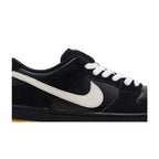 Nike Dunk Low Pro SB Black White Gum – detail | Purekickz