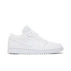 Jordan 1 Low Triple White (2022) (W) – boční pohled | Purekickz