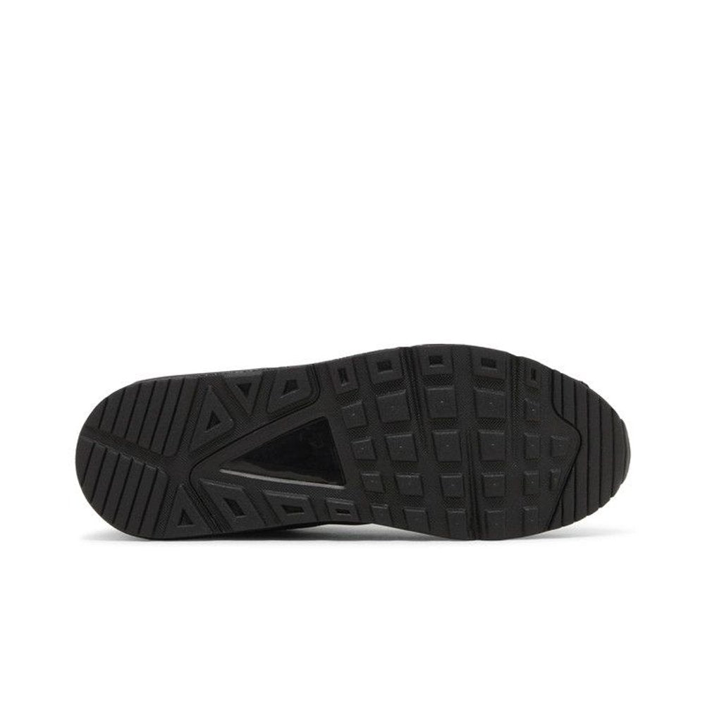 Nike Air Max Command Triple Black – zadní pohled | Purekickz