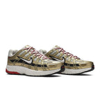 Nike P-6000 Metallic Gold (W) – lifestyle foto | Purekickz
