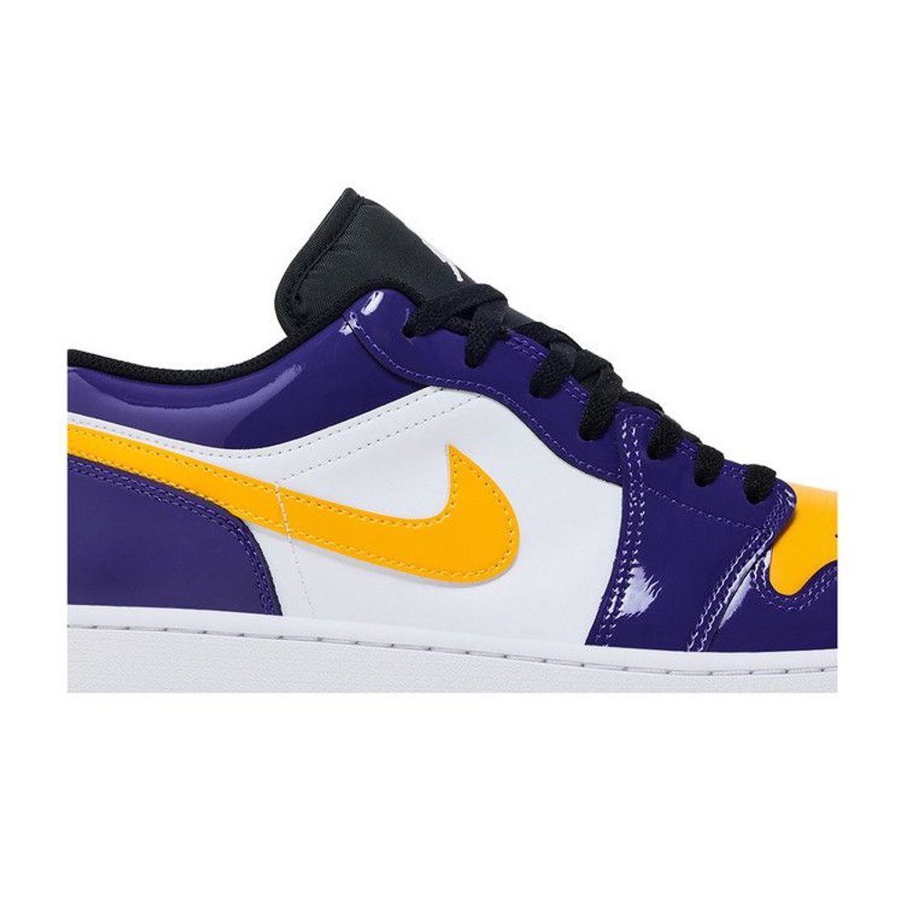 Jordan 1 Low SE Lakers – detail | Purekickz
