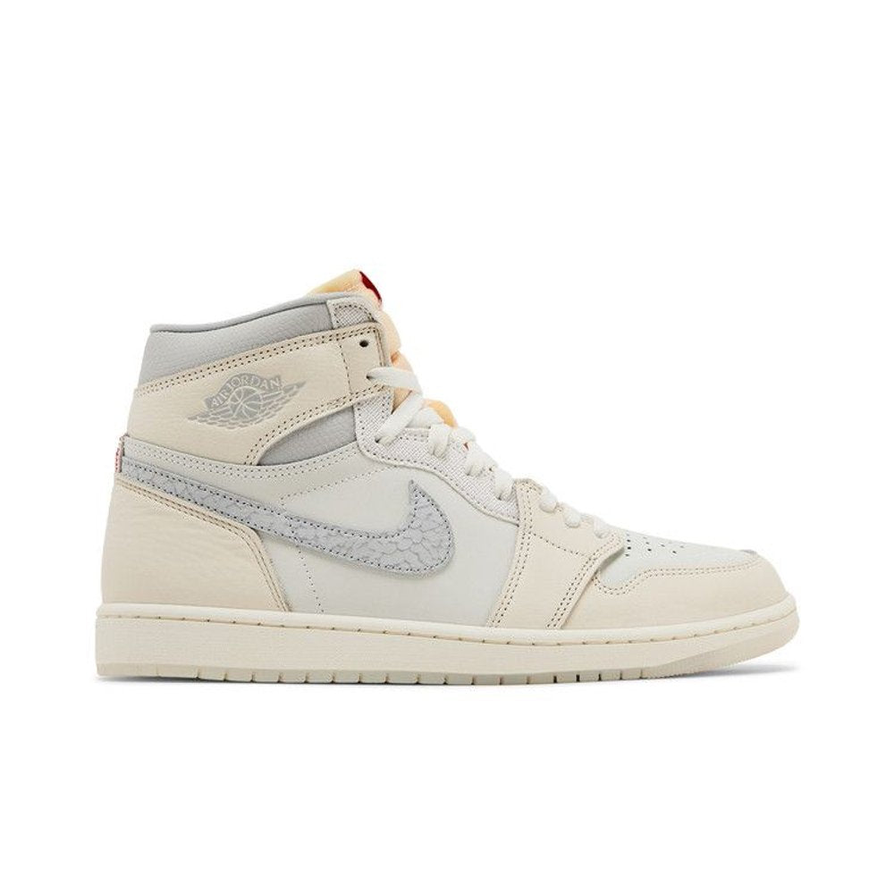 Jordan 1 Retro High OG Sail University Red – boční pohled | Purekickz