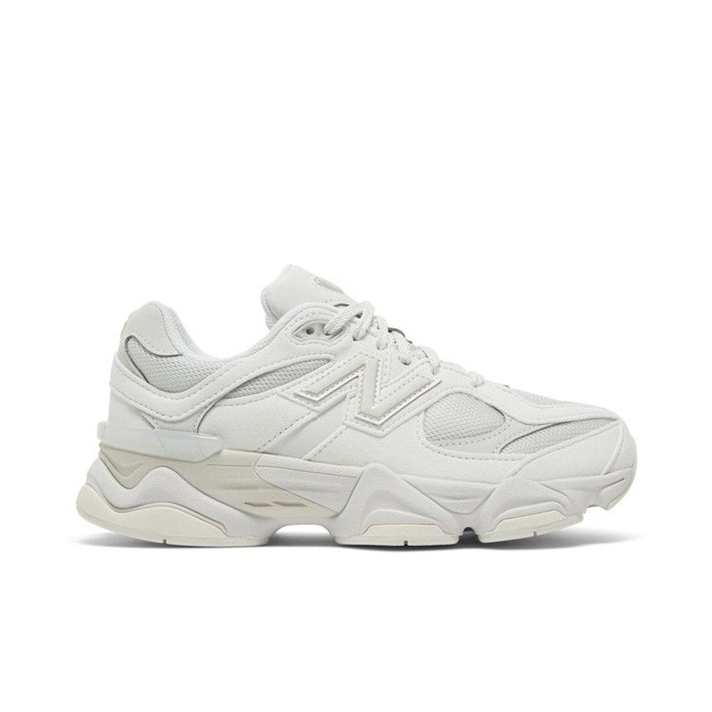 New Balance 9060 Reflection (GS) – boční pohled | Purekickz