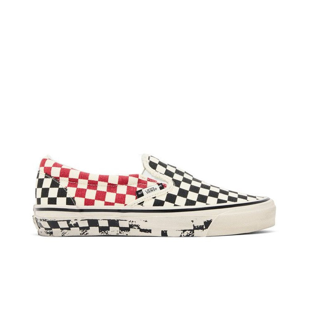 Vans LX Classic Slip-On 98 Act of Disagreement Black Checkerboard