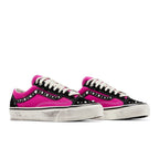 Vans OTW Old Skool 36 Pearlized Pack Pink Black – lifestyle foto | Purekickz