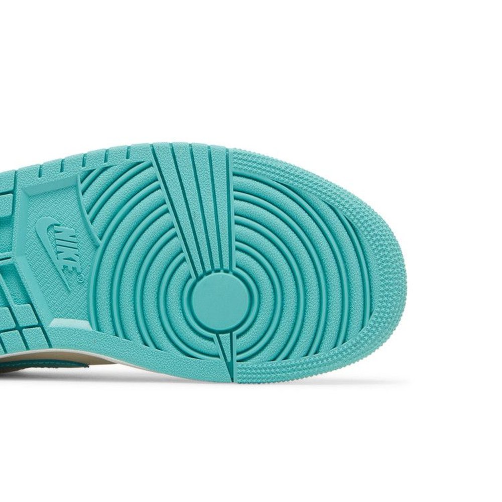 Wmns Air Jordan 1 Low 'Tropical Teal Sandy Beige' – pohled shora | Purekickz