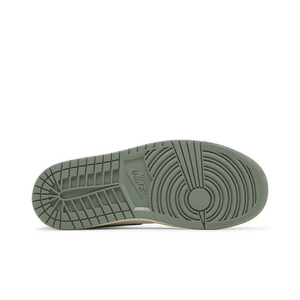 Wmns Air Jordan 1 Mid 'Jade Smoke' – zadní pohled | Purekickz